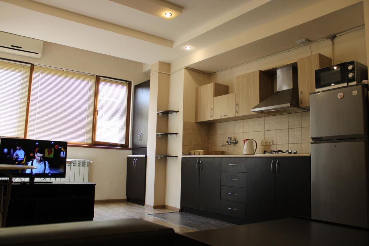 Modern Apartments In The Centre Yerevan Ngoại thất bức ảnh